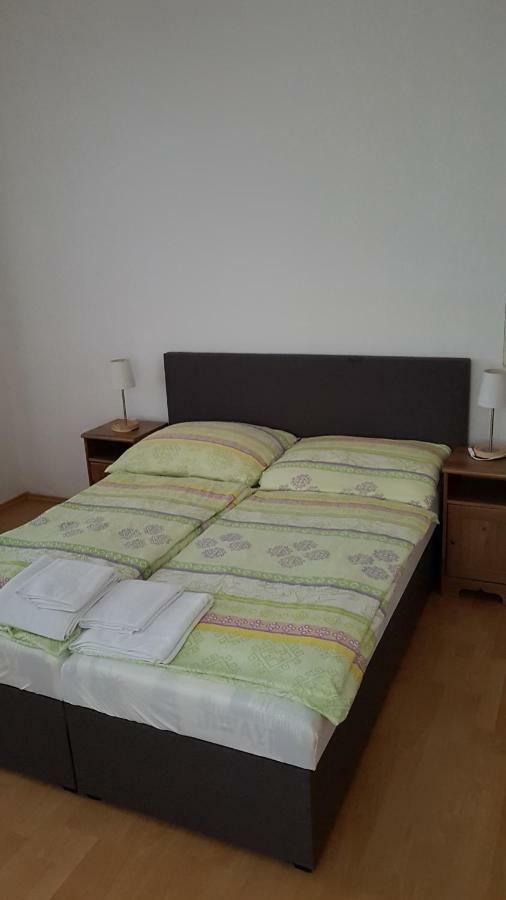 Apartmany Racianska Bratislava Exterior photo